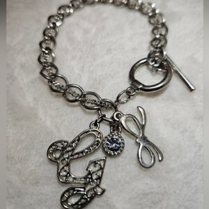 G by Guess 80's Vintage Silver Tone Chain Bracelet With 3 Draping Charm